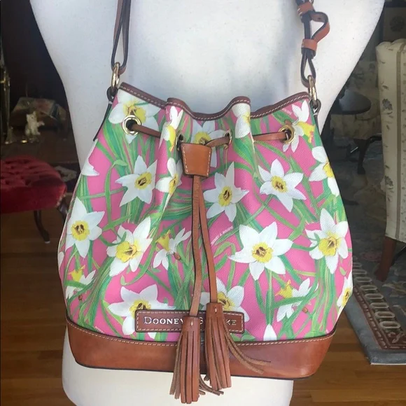Dooney & Bourke Pink Floral Shoulder Bag - Picture 1 of 15
